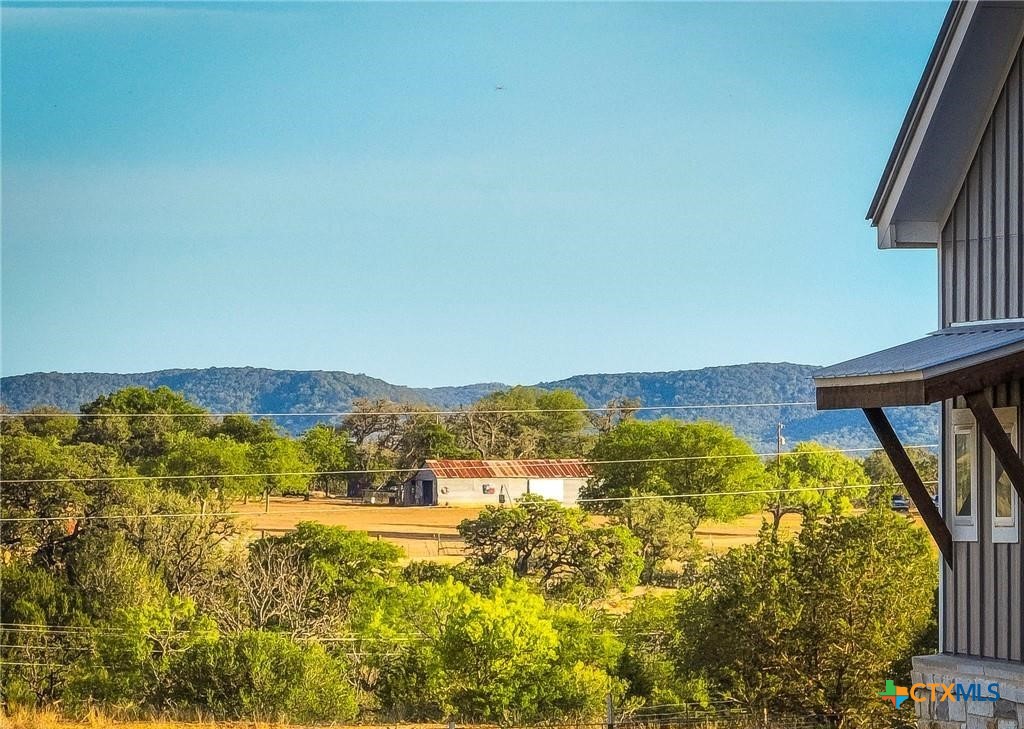345 Laguna Road Bandera, TX 78003 - Photo 24 of 35