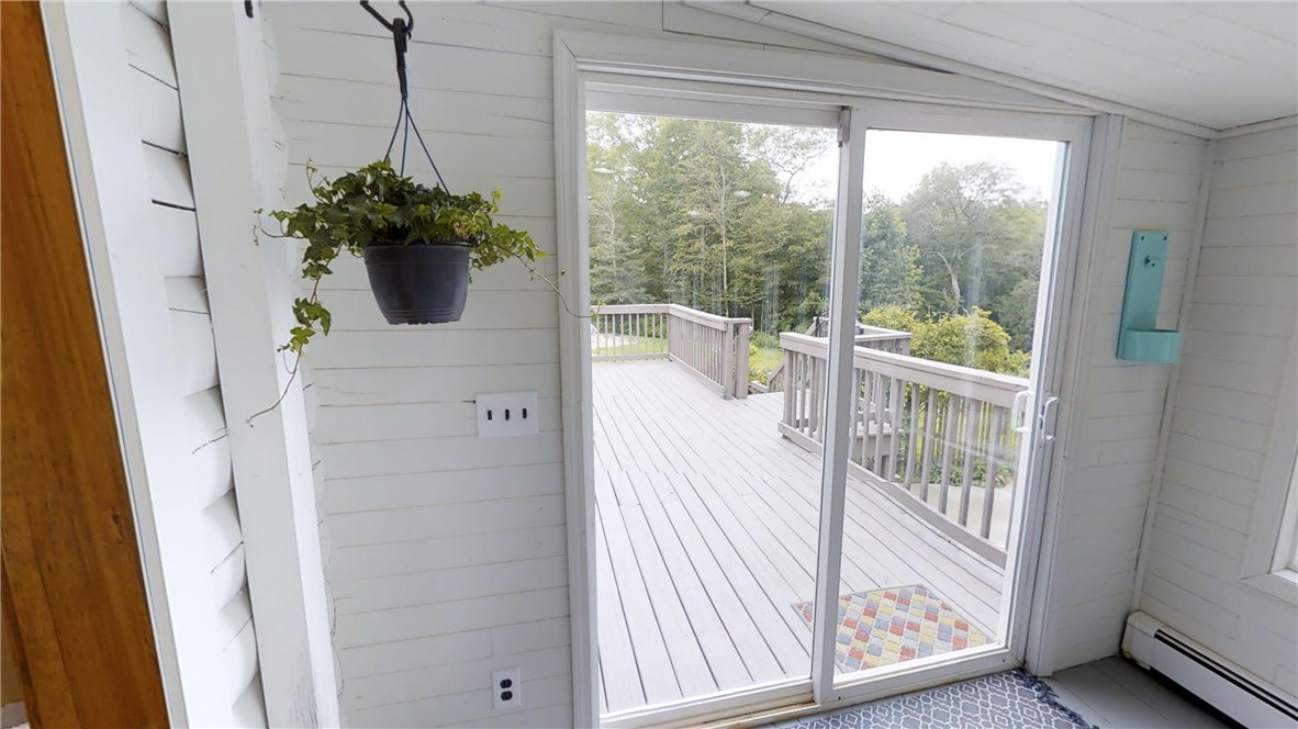 139 Kuehn Road Hopkinton, RI 02804 - Photo 20 of 31