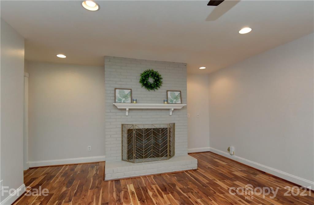 155 Dovershire Road Charlotte, NC 28270 - Photo 16 of 43 Gallery Image 16