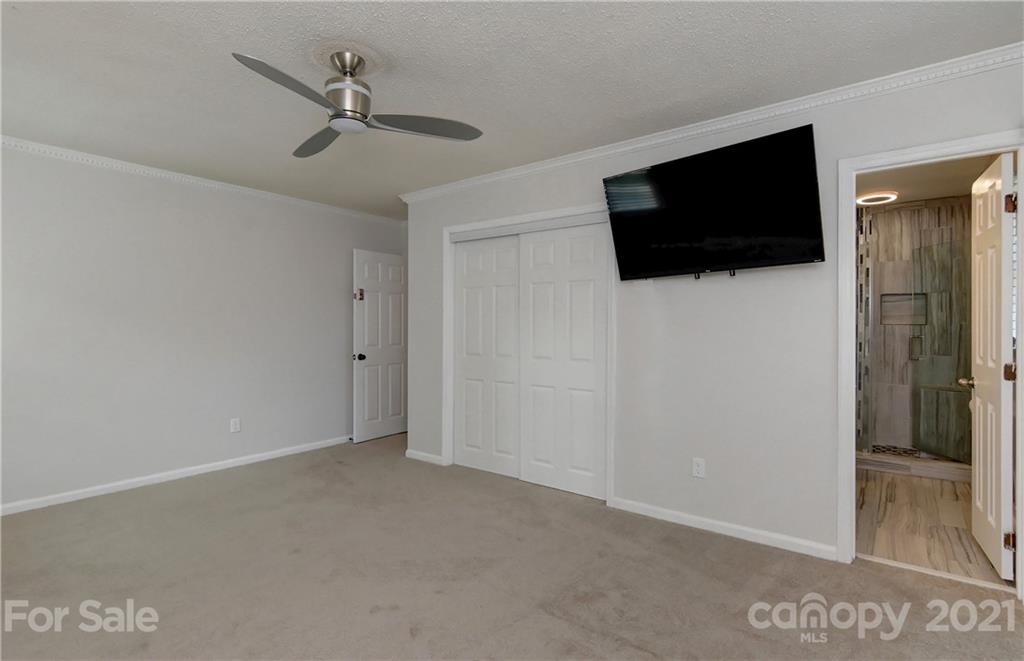 155 Dovershire Road Charlotte, NC 28270 - Photo 23 of 43 Gallery Image 23