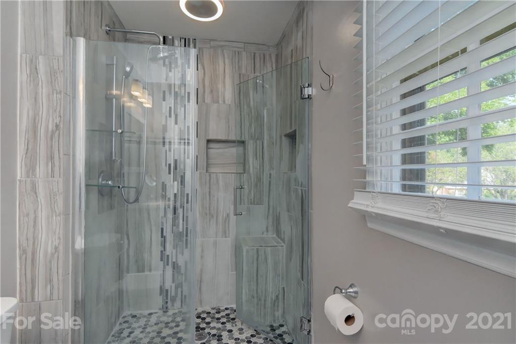 155 Dovershire Road Charlotte, NC 28270 - Photo 25 of 43 Gallery Image 25