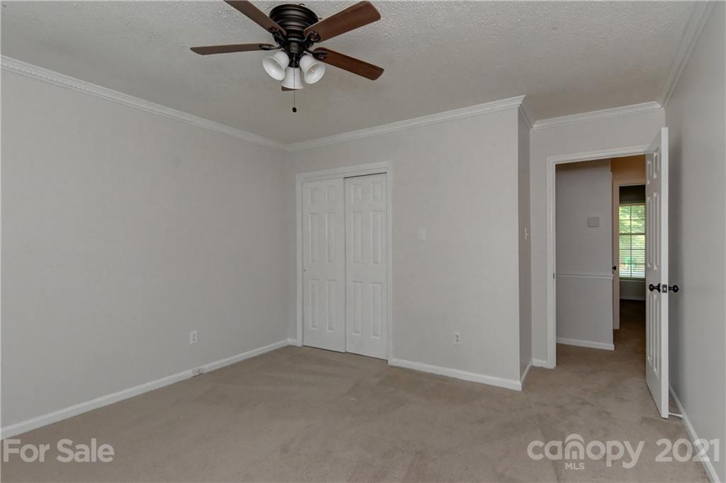 155 Dovershire Road Charlotte, NC 28270 - Photo 34 of 43 Gallery Image 34