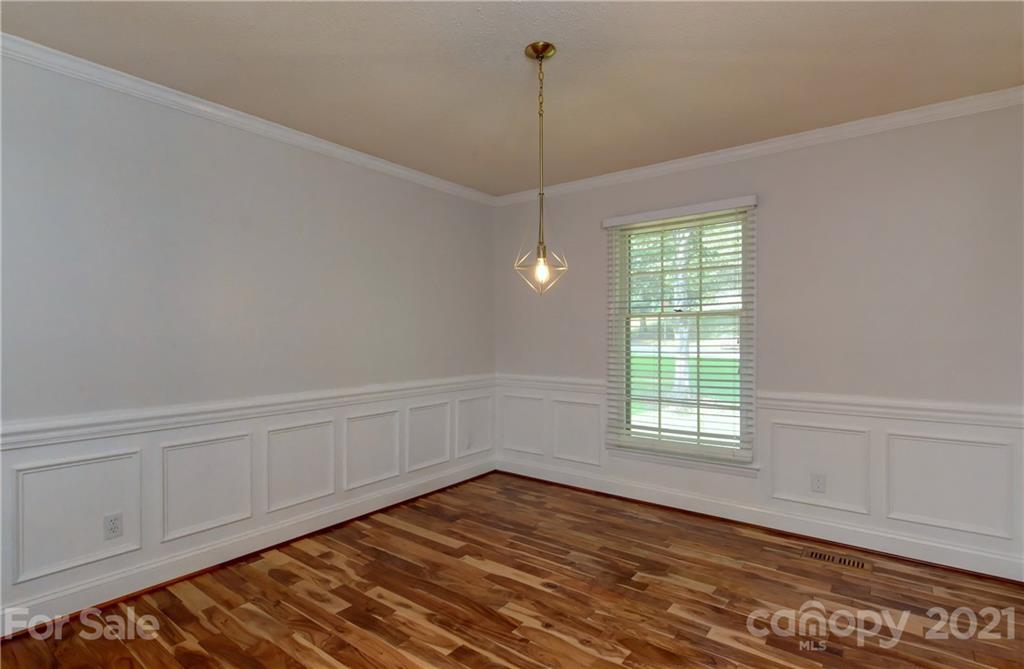 155 Dovershire Road Charlotte, NC 28270 - Photo 6 of 43 Gallery Image 6