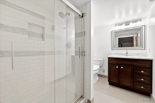 $289,000 | 4242 Laclede Avenue, Unit 203, St. Louis, MO 63108