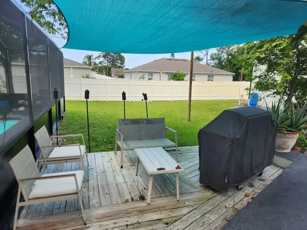 $1,300 | 1665 Southeast Harp Lane, Unit SIDE B, Port St. Lucie, FL 34983