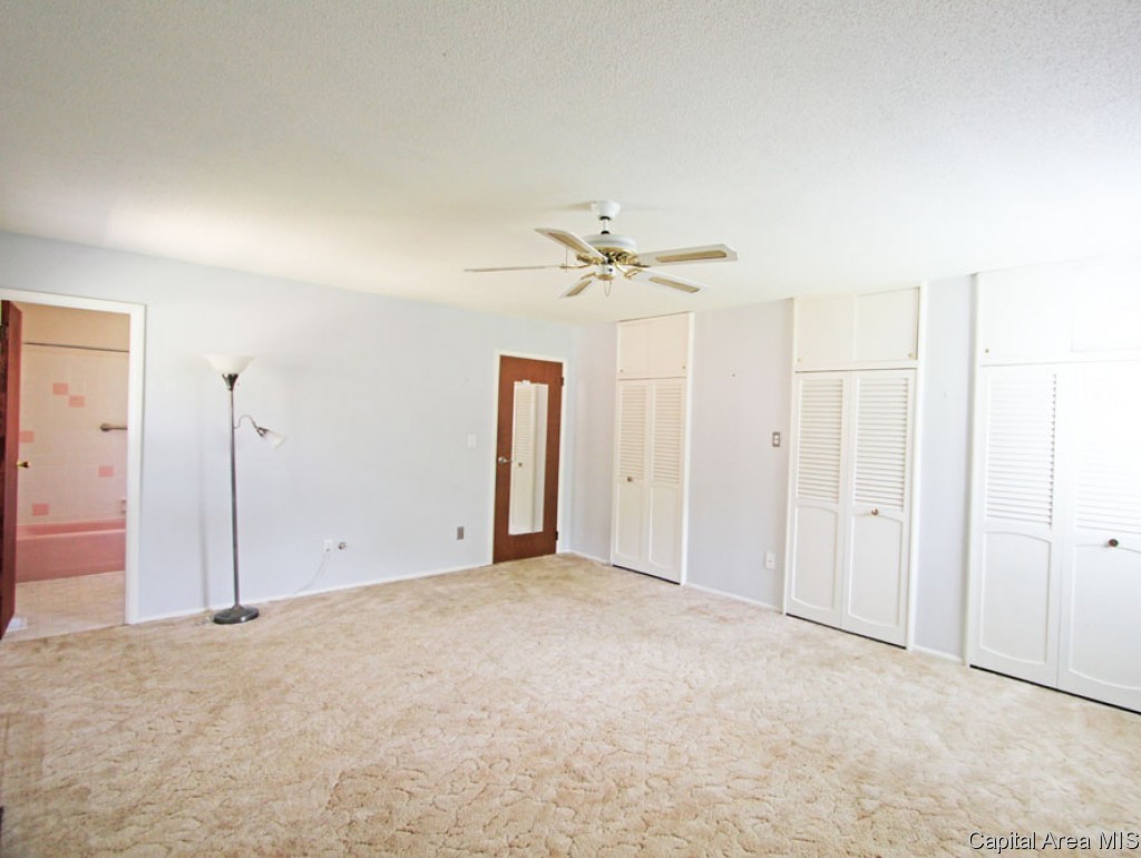 2449 Haverford Road Springfield, IL 62704 - Photo 5 of 14