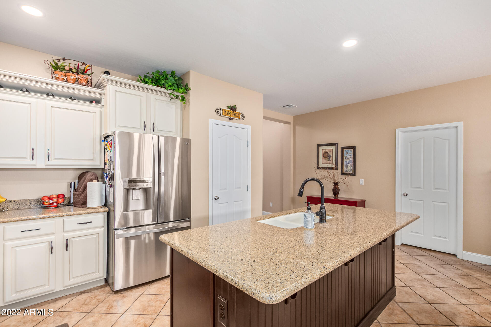 1254 East Walnut Road Gilbert, AZ 85298 - Photo 11 of 30 1254 Walnut