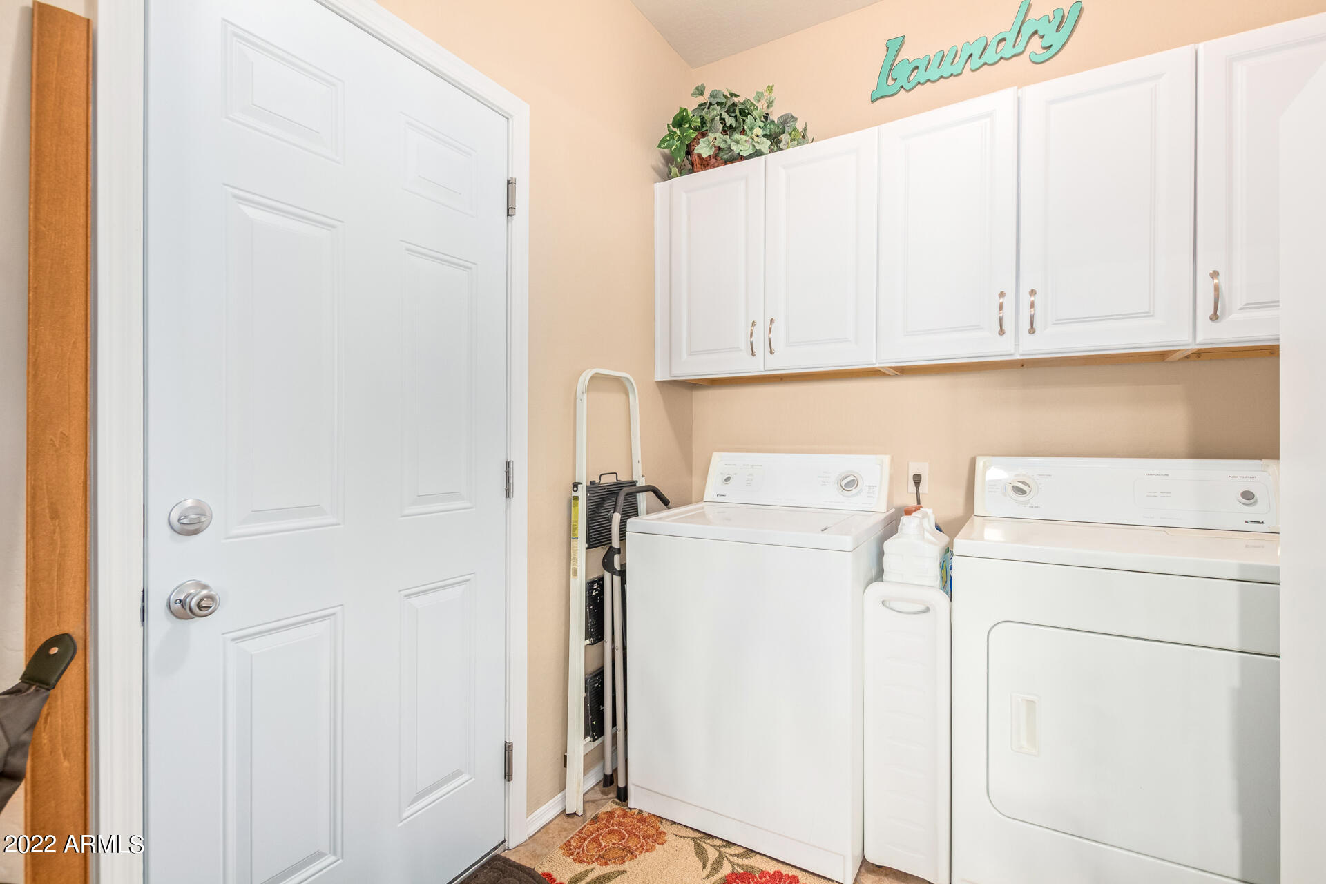 1254 East Walnut Road Gilbert, AZ 85298 - Photo 23 of 30 laundry