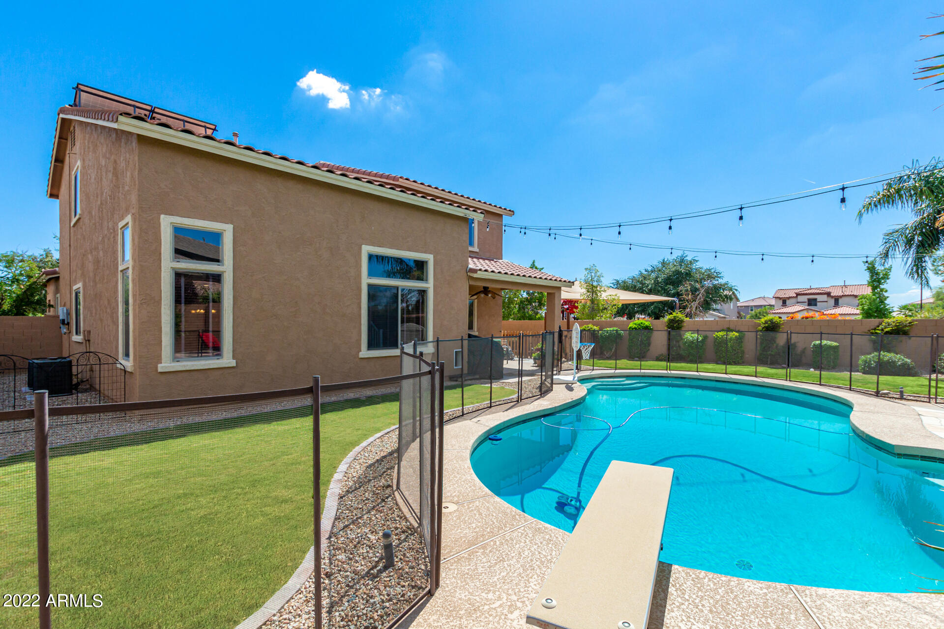 1254 East Walnut Road Gilbert, AZ 85298 - Photo 27 of 30 Diving Pool
