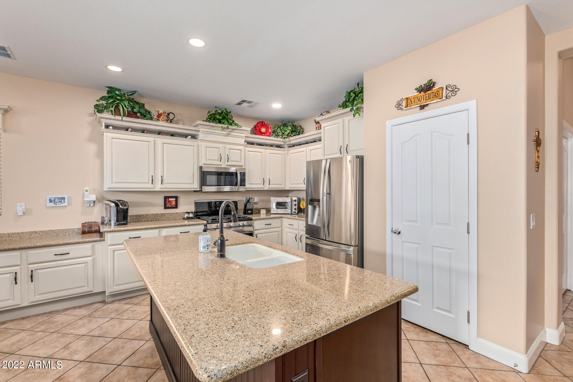 1254 East Walnut Road Gilbert, AZ 85298 - Photo 8 of 30 1254 Walnut
