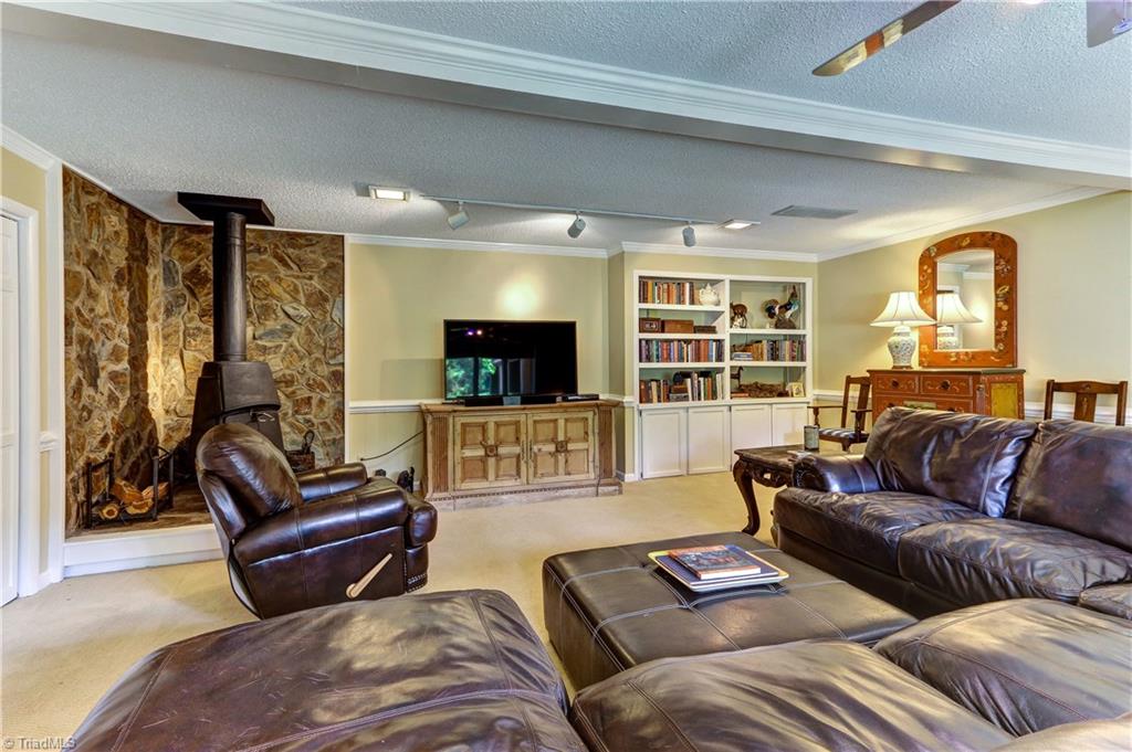 5723 Oak Tree Road Greensboro, NC 27455 - Photo 11 of 30 Den