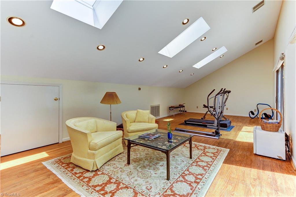 5723 Oak Tree Road Greensboro, NC 27455 - Photo 21 of 30 Bonus