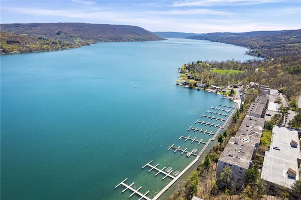 $309,900 | 164 Cliffside Drive, South Bristol, NY 14424