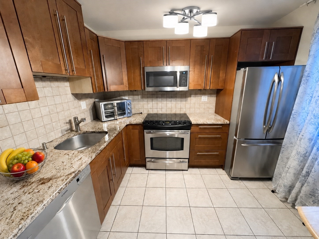 92 Gordon Street, Unit 301 Boston, MA 02135 - Photo 1 of 12
