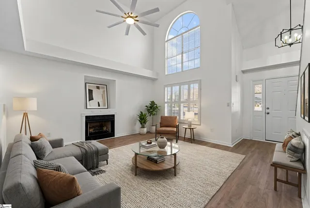 $314,900 | 28 Lantern Lane, Greer, SC 29651