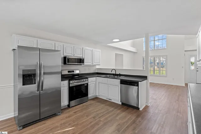 $314,900 | 28 Lantern Lane, Greer, SC 29651