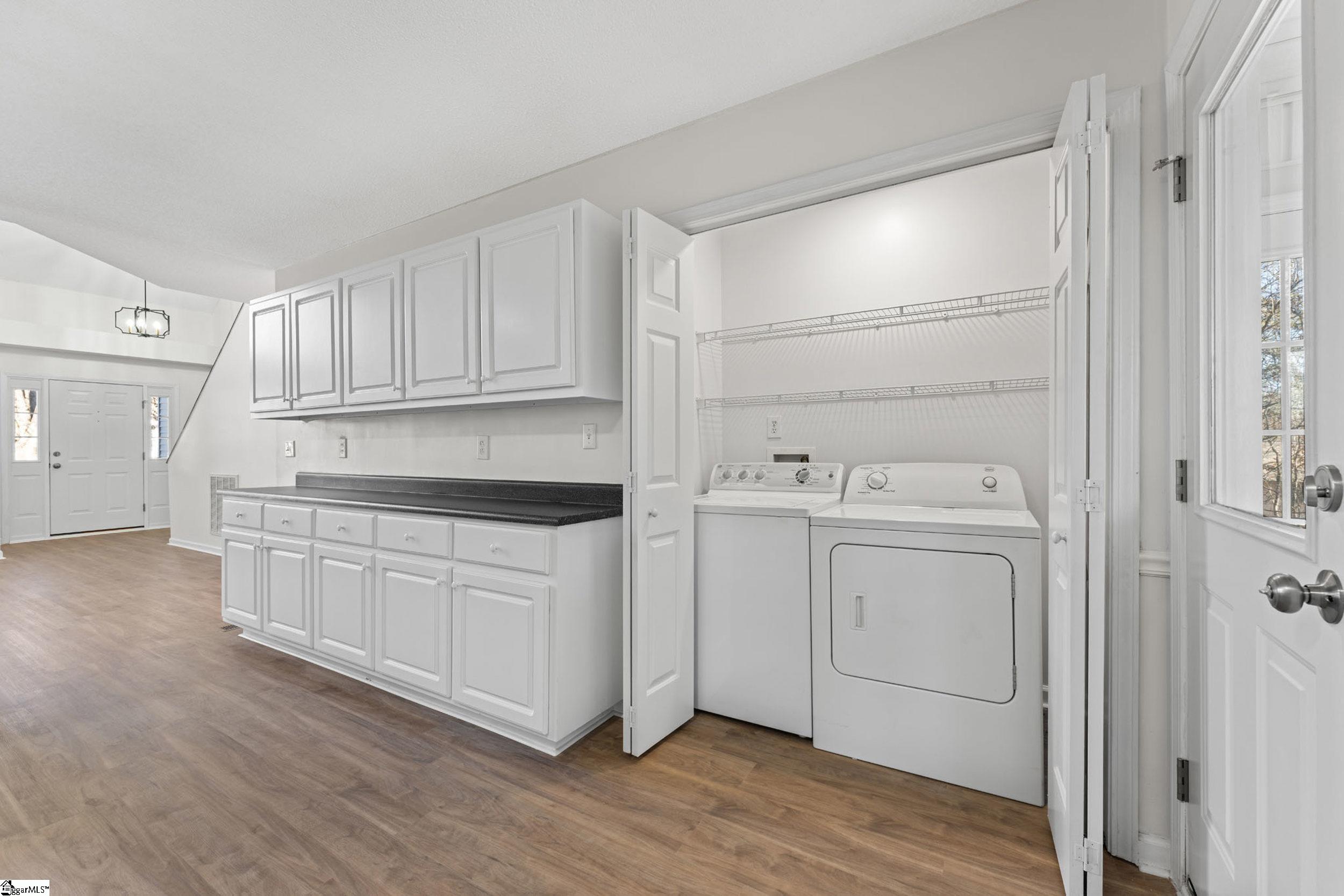 28 Lantern Lane Greer, SC 29651 - Photo 7 of 32