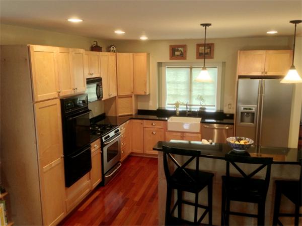 3 Seaview Road Ipswich, MA 01938 - Photo 4 of 18 Gallery Image 4