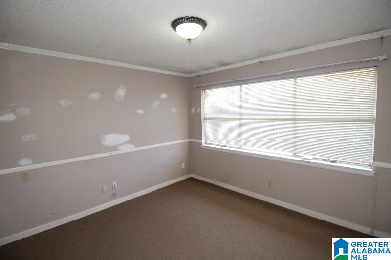 913 Huffman Road Birmingham, AL 35235 - Photo 4 of 20