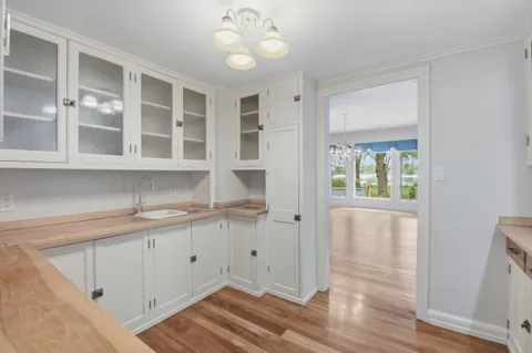 $3,200,000 | 1031 North Genesee Woods Drive, Summit, WI 53066