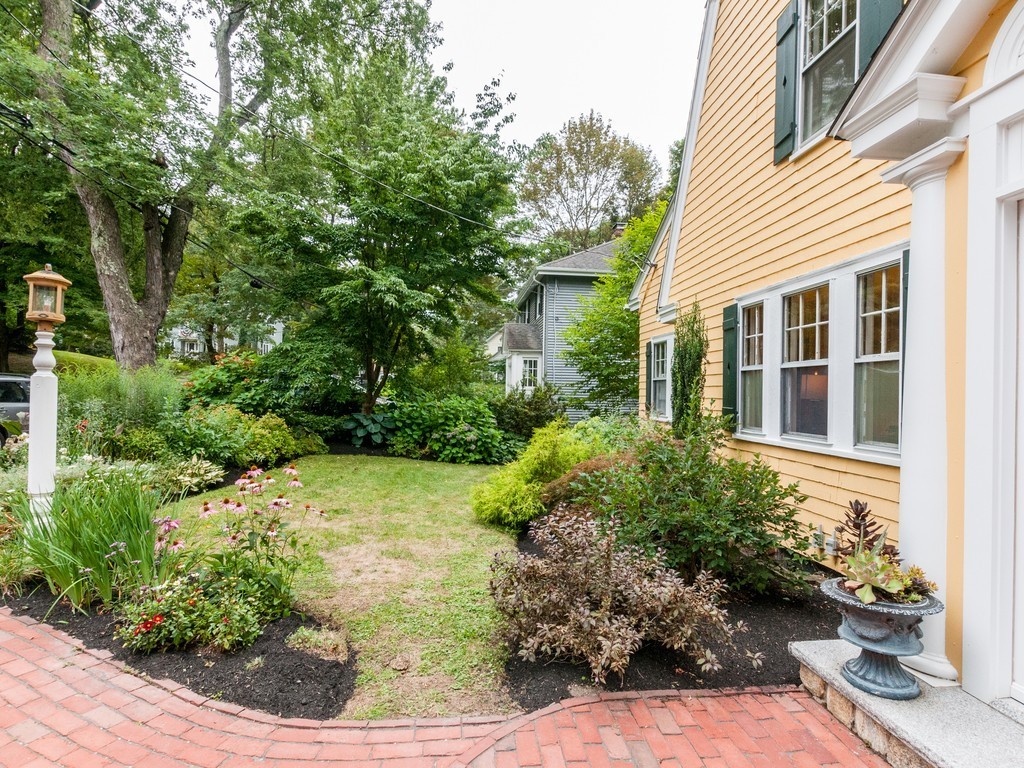 36 Pine Crest Road Newton, MA 02459 - Photo 29 of 29 Gallery Image 29