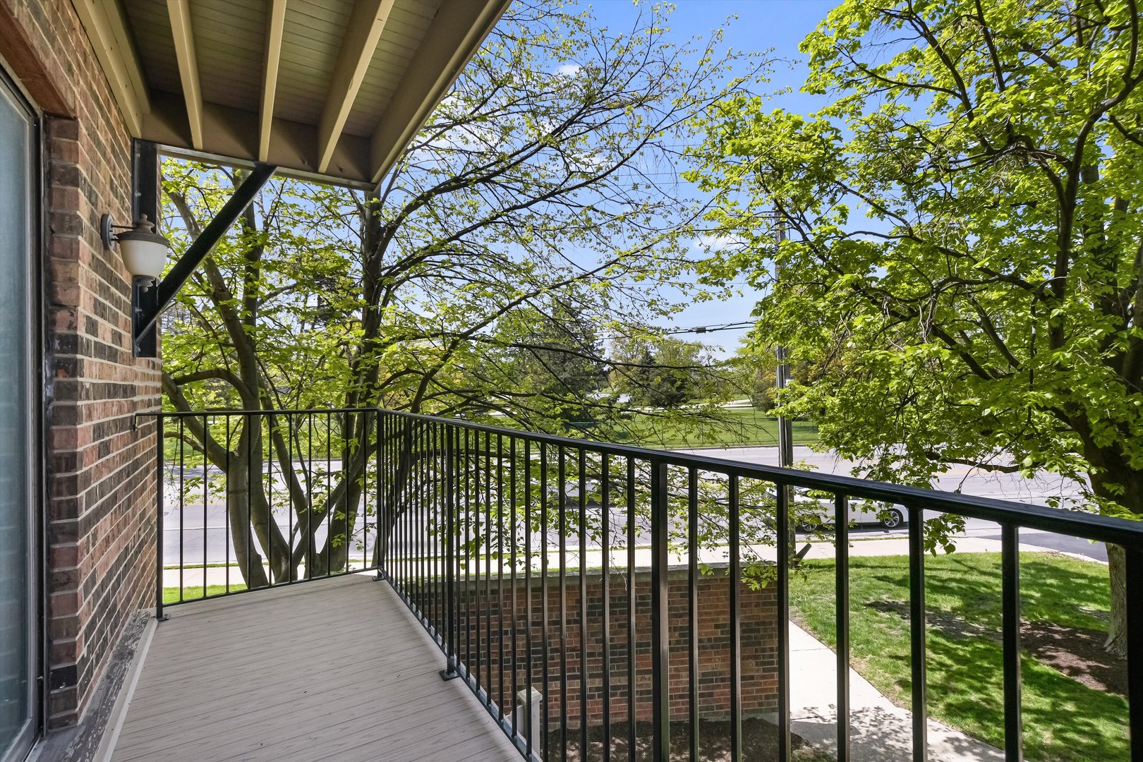 3617 Central Road, Unit 203 Glenview, IL 60025 - Photo 11 of 26 Gallery Image 11