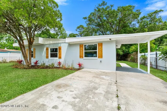 $349,900 | 3445 Eve Drive East, Jacksonville, FL 32246