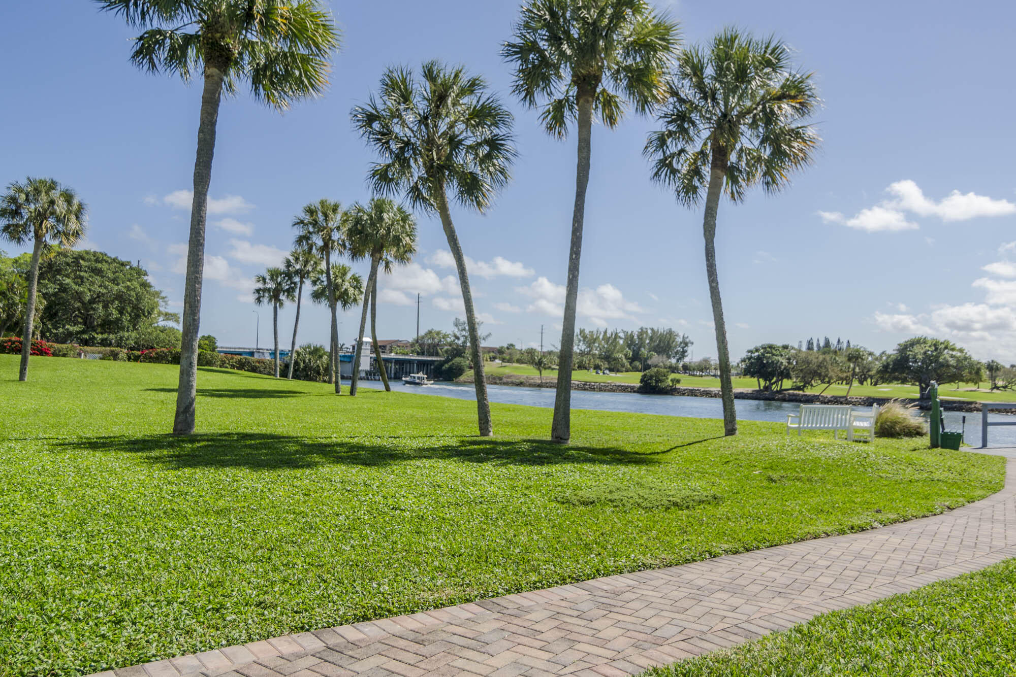 336 Golfview Road, Unit 210 North Palm Beach, FL 33408 - Photo 36 of 39 _IMG6152
