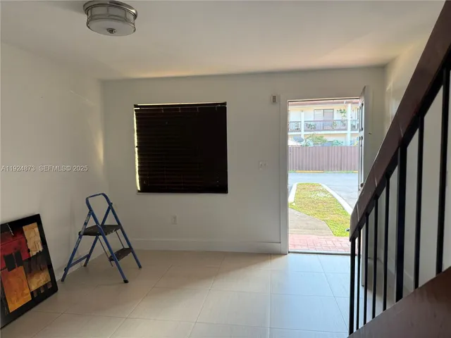 $2,400 | 13215 Southwest 57th Terrace, Unit 206, Miami, FL 33183