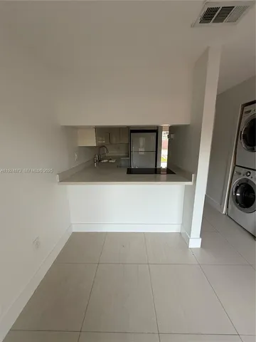 $2,400 | 13215 Southwest 57th Terrace, Unit 206, Miami, FL 33183