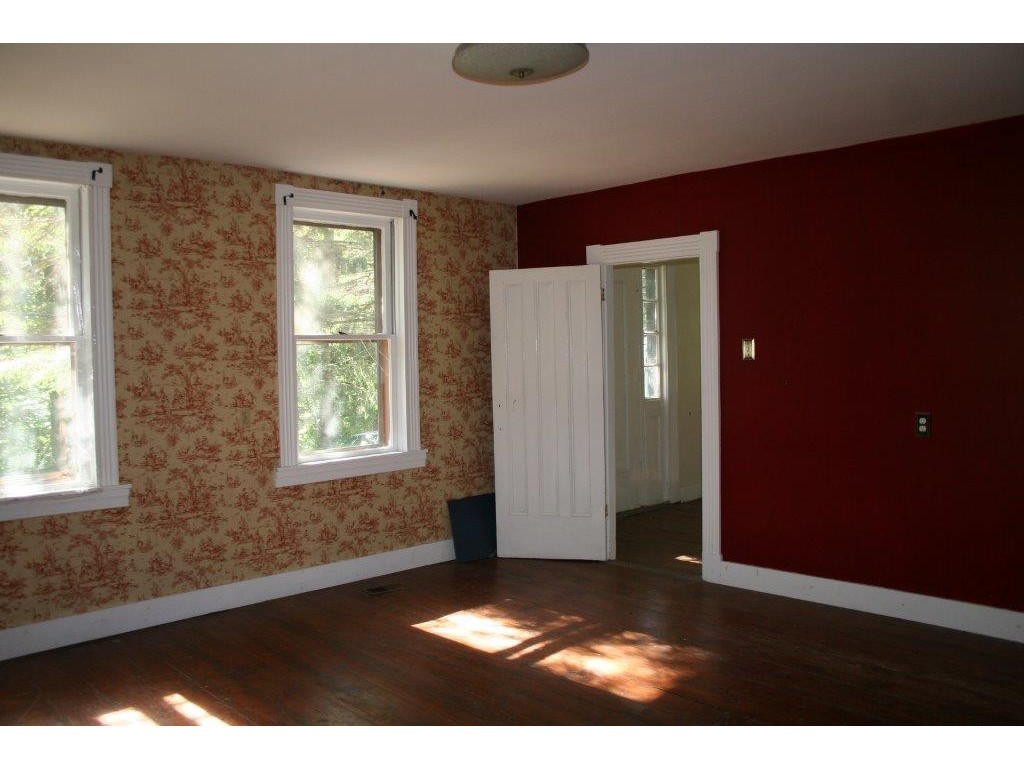 6105 Broad Brook Road Pomfret, VT 05068 - Photo 2 of 14
