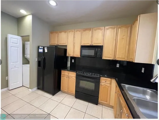 $2,200 | 3387 Merrick Court, Pompano Beach, FL 33063