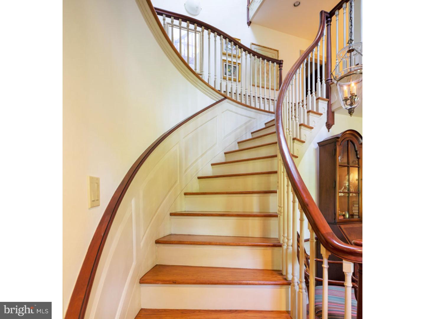 1406 Grasshopper Lane Ambler, PA 19002 - Photo 5 of 23 Foyer