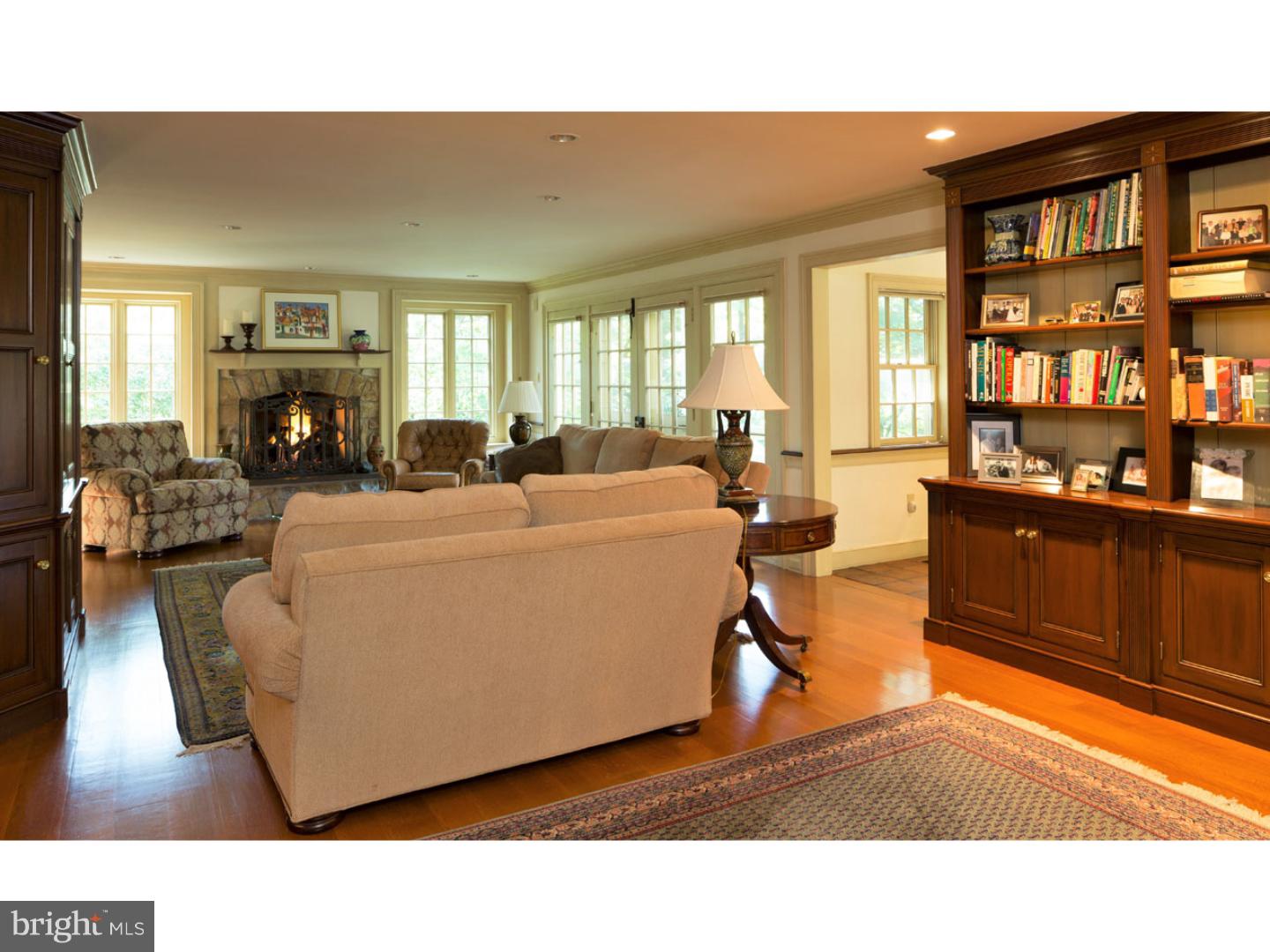 1406 Grasshopper Lane Ambler, PA 19002 - Photo 8 of 23 Living Room