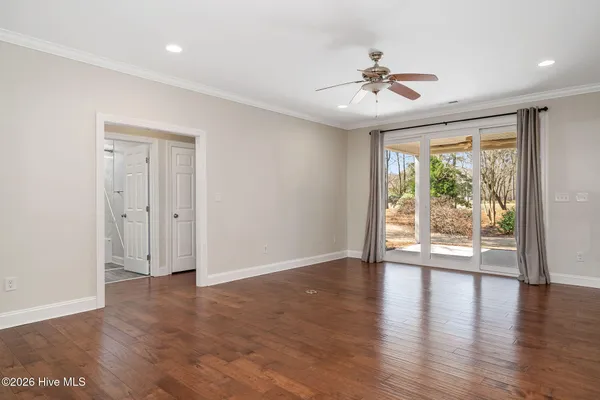 $385,000 | 184 Candlewick Court, Wallace, NC 28466