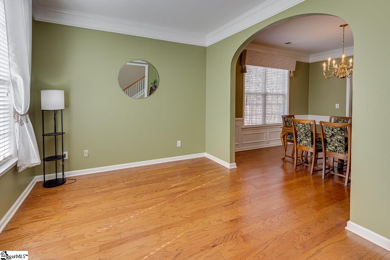 25 Shadowrock Court Simpsonville, SC 29681 - Photo 4 of 36