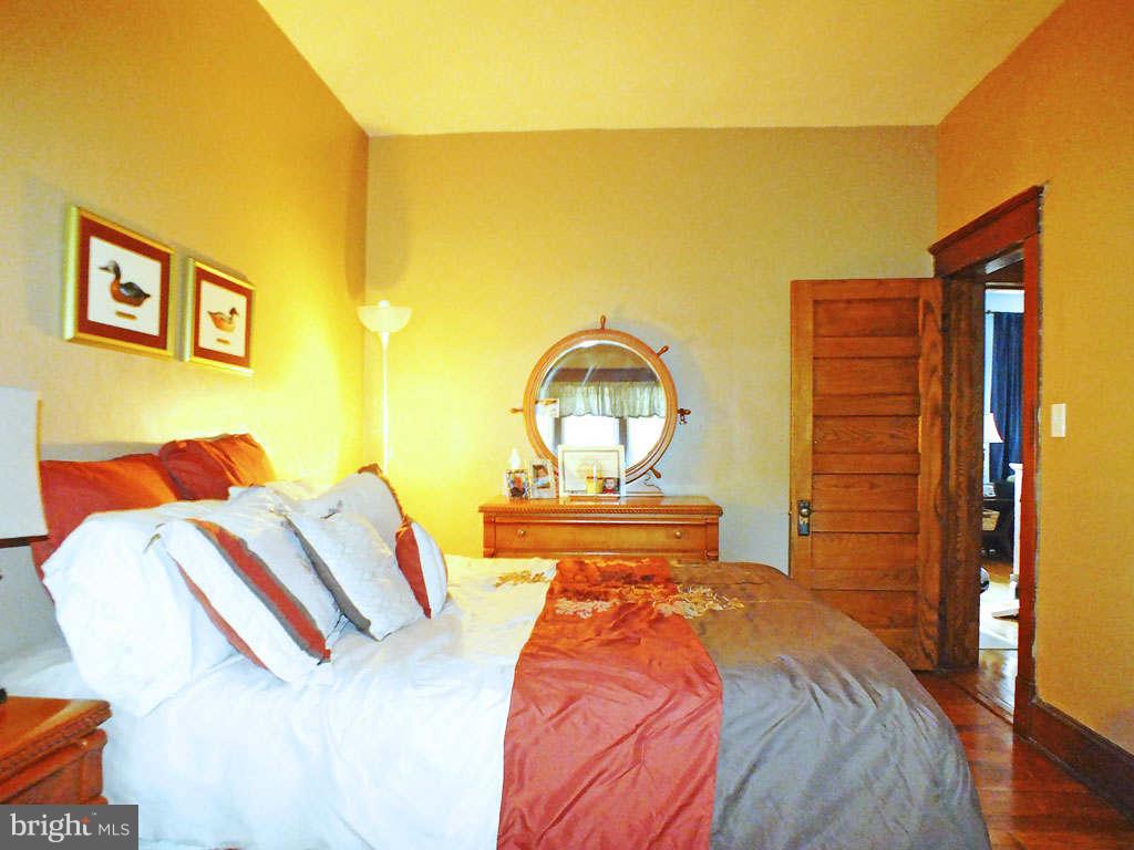 15305 Old Hanover Road Upperco, MD 21155 - Photo 12 of 23 Bedroom (Master), View 2