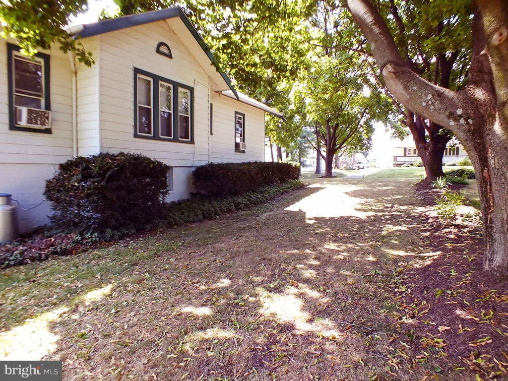 15305 Old Hanover Road Upperco, MD 21155 - Photo 23 of 23 Side Yard