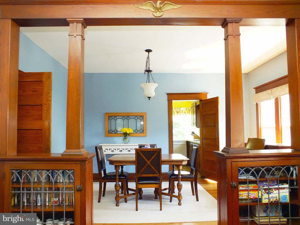 15305 Old Hanover Road Upperco, MD 21155 - Photo 7 of 23 Entry To Dining Room
