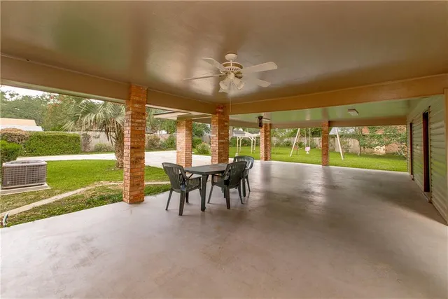 $250,000 | 125 McGary Lane, Ponchatoula, LA 70454