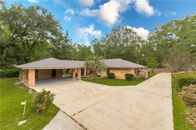 $250,000 | 125 McGary Lane, Ponchatoula, LA 70454