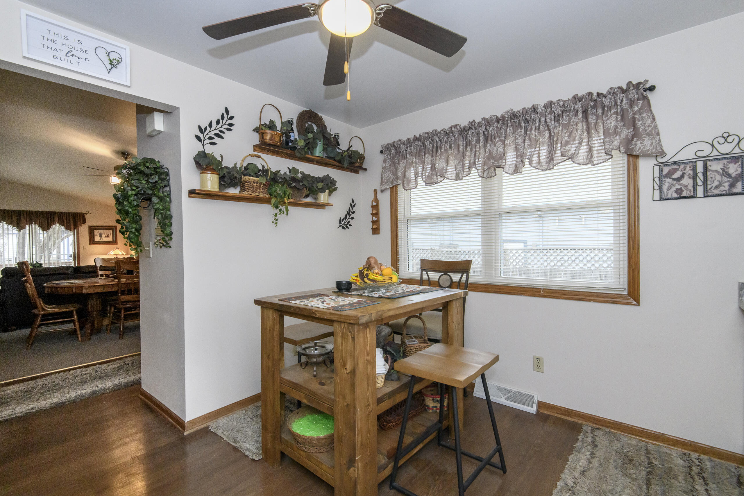 9880 West Puetz Road, Unit 9882 Franklin, WI 53132 - Photo 25 of 60 9880 W Puetz-26