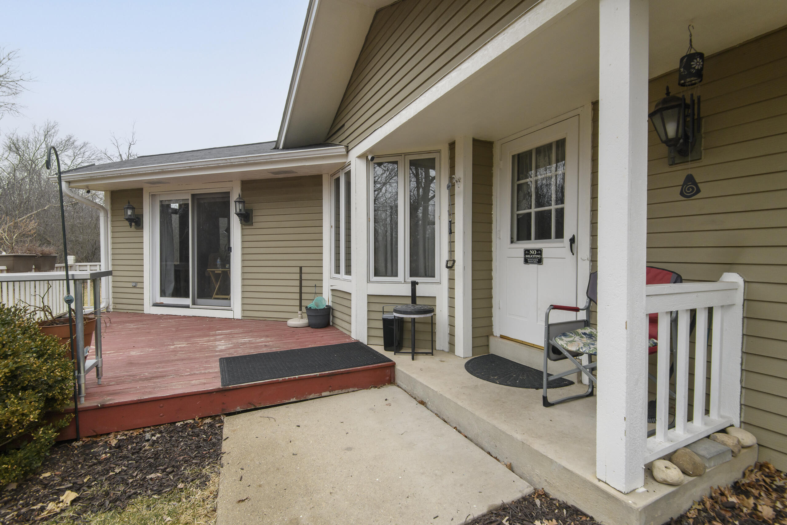 9880 West Puetz Road, Unit 9882 Franklin, WI 53132 - Photo 3 of 60 9880 W Puetz-2