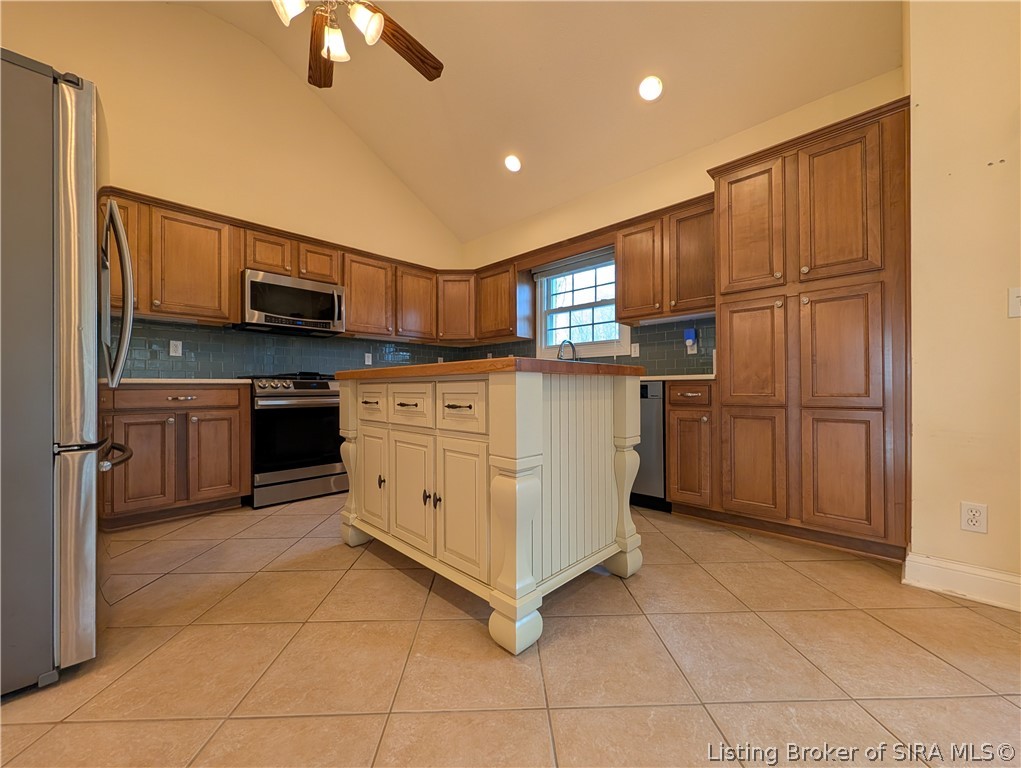 7422 Voyles Road Greenville, IN 47124 - Photo 12 of 57