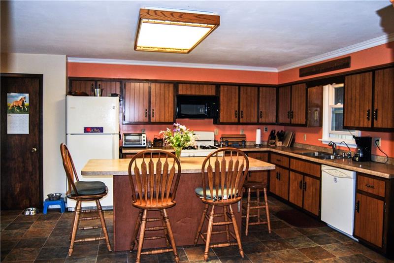 445 Fisher Road Saxonburg, PA 16056 - Photo 11 of 24 Gallery Image 11