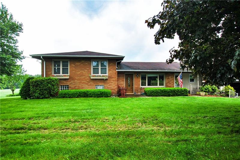 445 Fisher Road Saxonburg, PA 16056 - Photo 4 of 24 Gallery Image 4