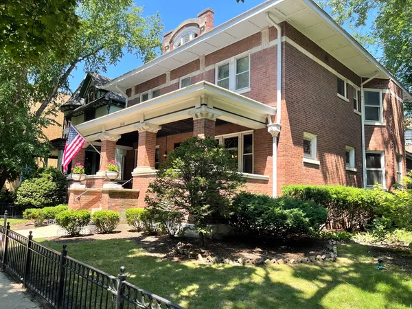 $1,599,000 | 1446 West Summerdale Avenue, Chicago, IL 60640