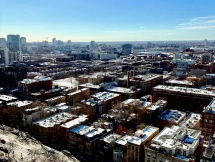 $2,100 | 1455 North Sandburg Terrace, Unit 2903, Chicago, IL 60610