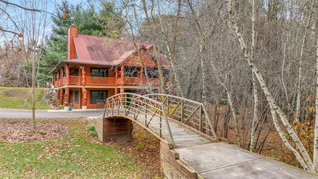$599,900 | 18061 County Hwy OO, Chippewa Falls, WI 54729