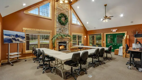 $584,900 | 18061 County Hwy OO, Chippewa Falls, WI 54729